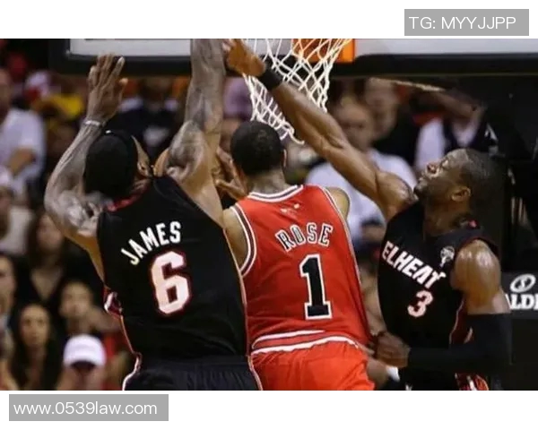 2007年热火与骑士对决回顾：詹姆斯与韦德的巅峰对抗之战